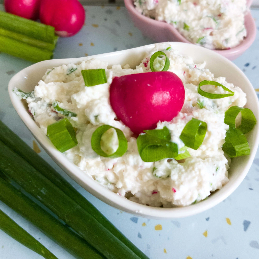 Read more about the article Pasta z twarożkiem dla dzieci i niemowląt BLW – zdrowe i pyszne śniadanie.